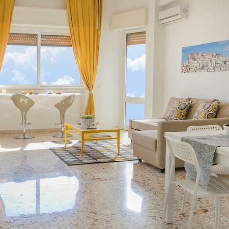 Appartamento La Finestra Sul Mare ポッツァッロ エクステリア 写真